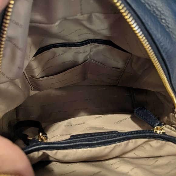 Michael kors medium Rhea backpack - Picture 5 of 11
